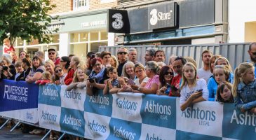 Spectators Run Norwich 