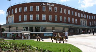 Free race day drink at John Lewis for runners