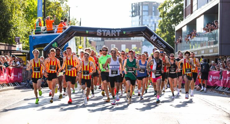 Runners at the start line 2025
