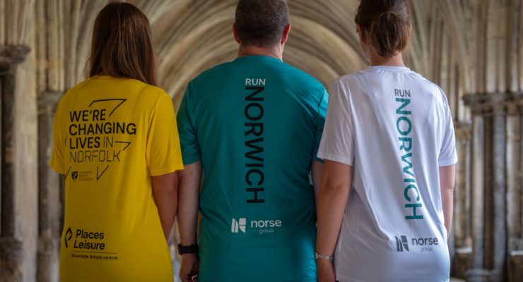 image showing back of three run norwich tops